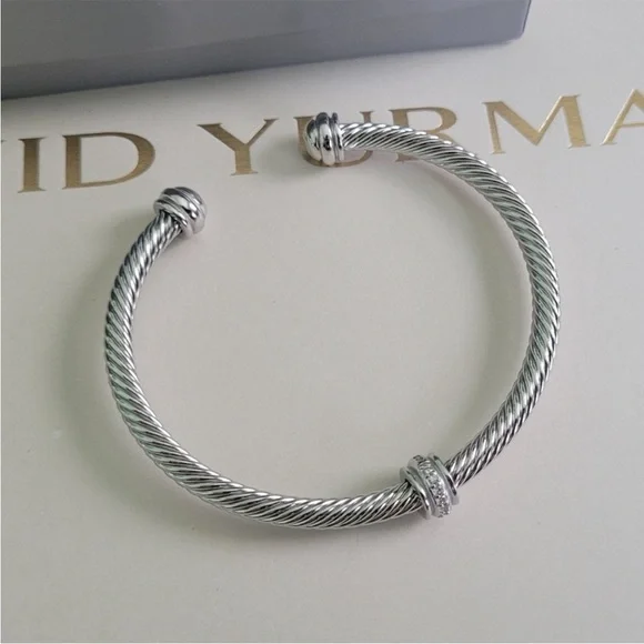 David Yurman Twisted Silver Cuff - Picture 3 of 8